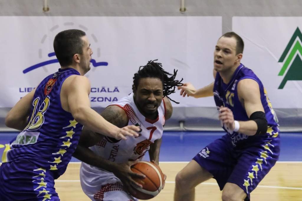 "Liepāja"/"Triobet" cieš zaudējumu BBL ceturtdaļfināla pirmajā spēlē