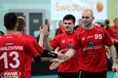 "Lielvārde/FatPipe" nervozā cīņā trešo reizi pārspēj "Kuršus"