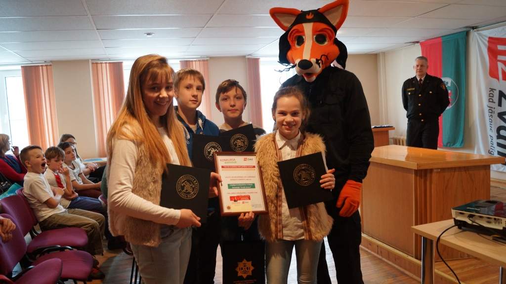 Liepājas skolēni sacenšās konkursā par ugunsdrošību