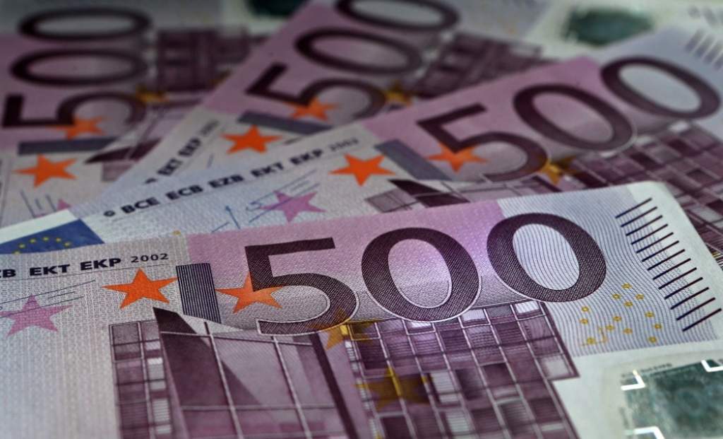 Pēc ECB sapulces vērojams straujš eiro ilgtermiņa procentu likmju kāpums