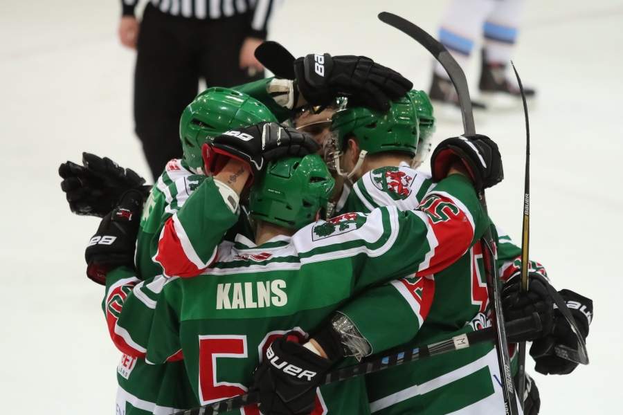 "Liepāja" un "Zemgale"/LLU panāk izlīdzinājumu Latvijas hokeja čempionāta pusfināla sērijās