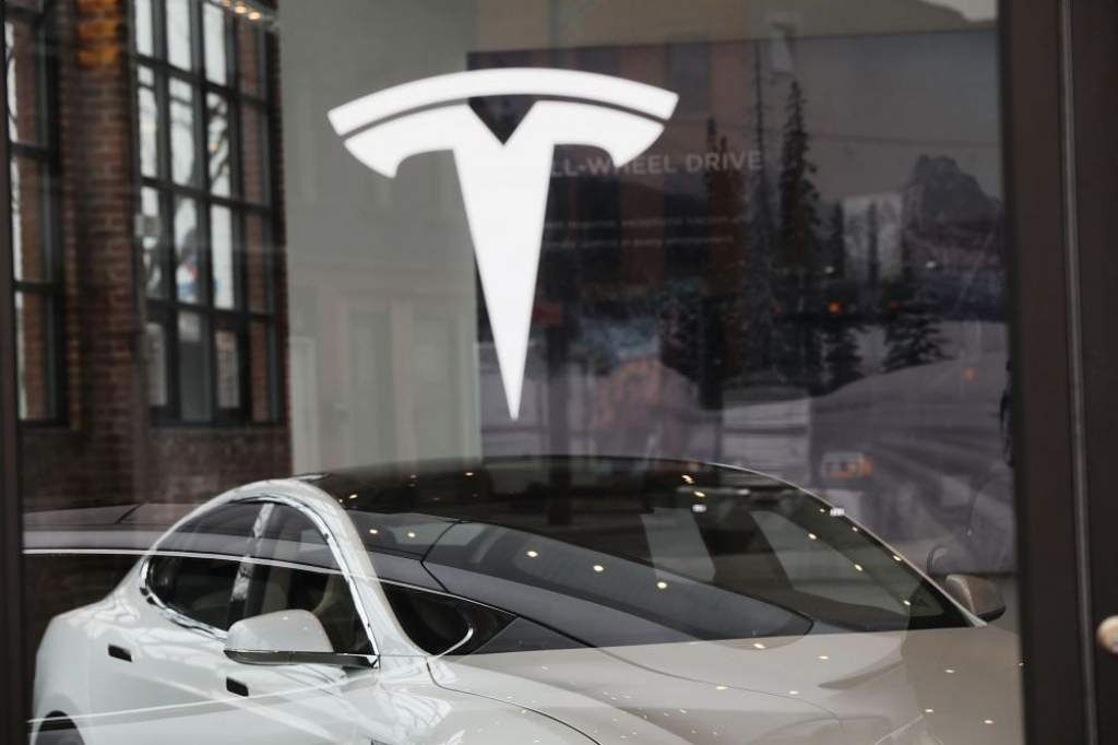 Autoražotājs Tesla vērtīgāks par Ford un General Motors