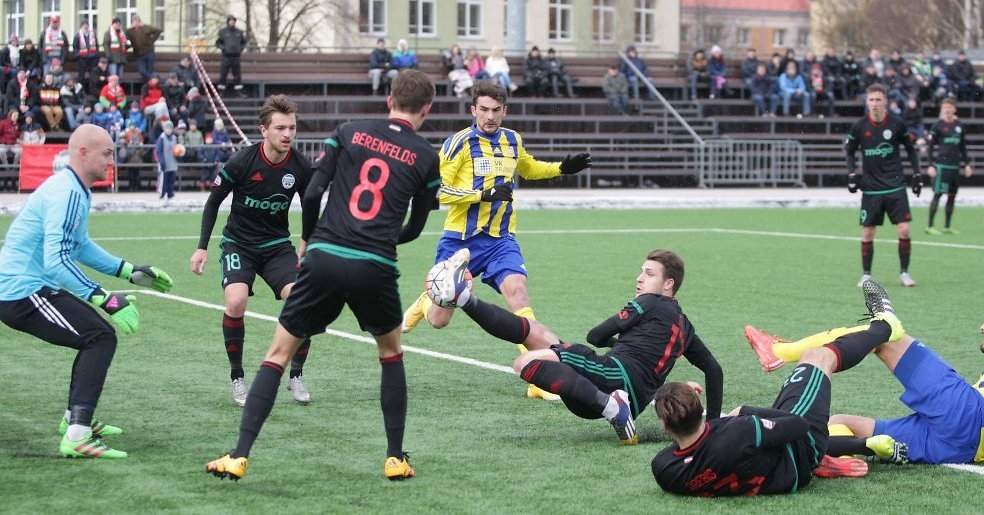 Kurzemes derbijā "Liepājas/Mogo" futbolisti nospēlē neizšķirti ar "Ventspili"