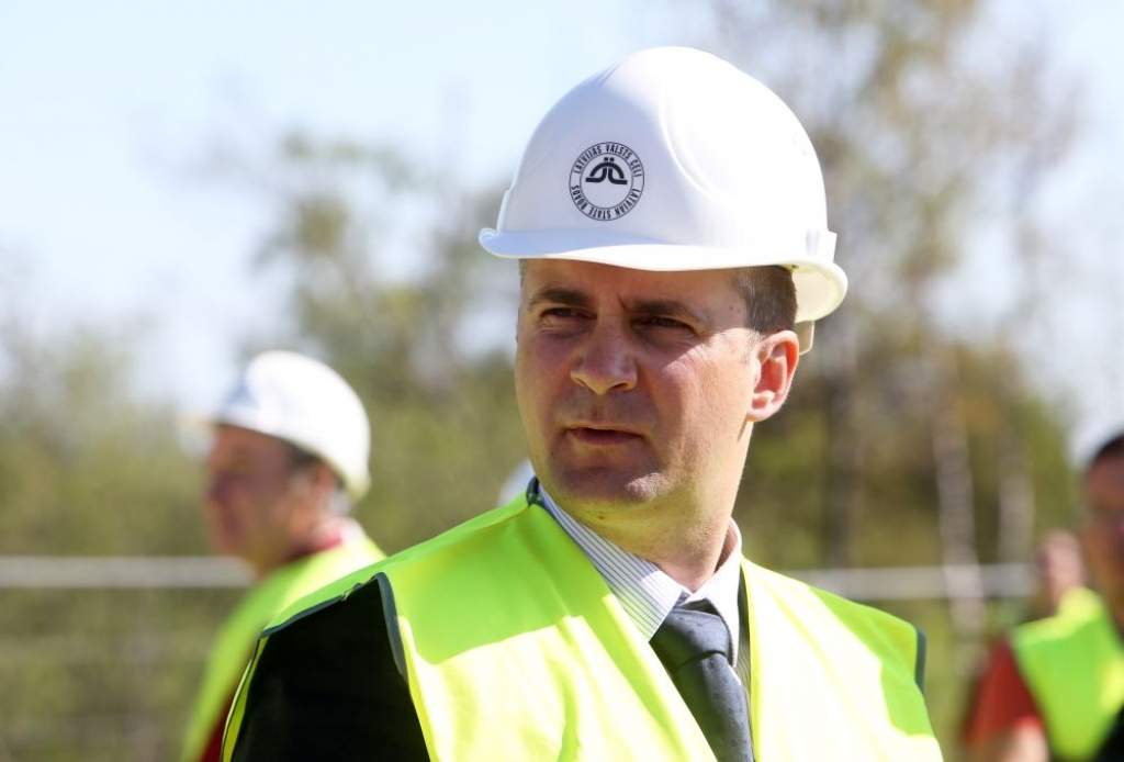 Latvijas valsts ceļi vadītāja atalgojums pērn pieaudzis par 14,1%