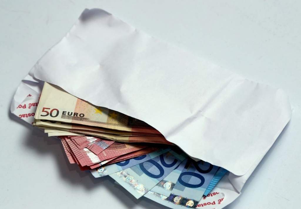 Papildināta - Piecu gadu laikā karteļi ietekmējuši publiskos iepirkumus vismaz 134 miljonu eiro apmērā