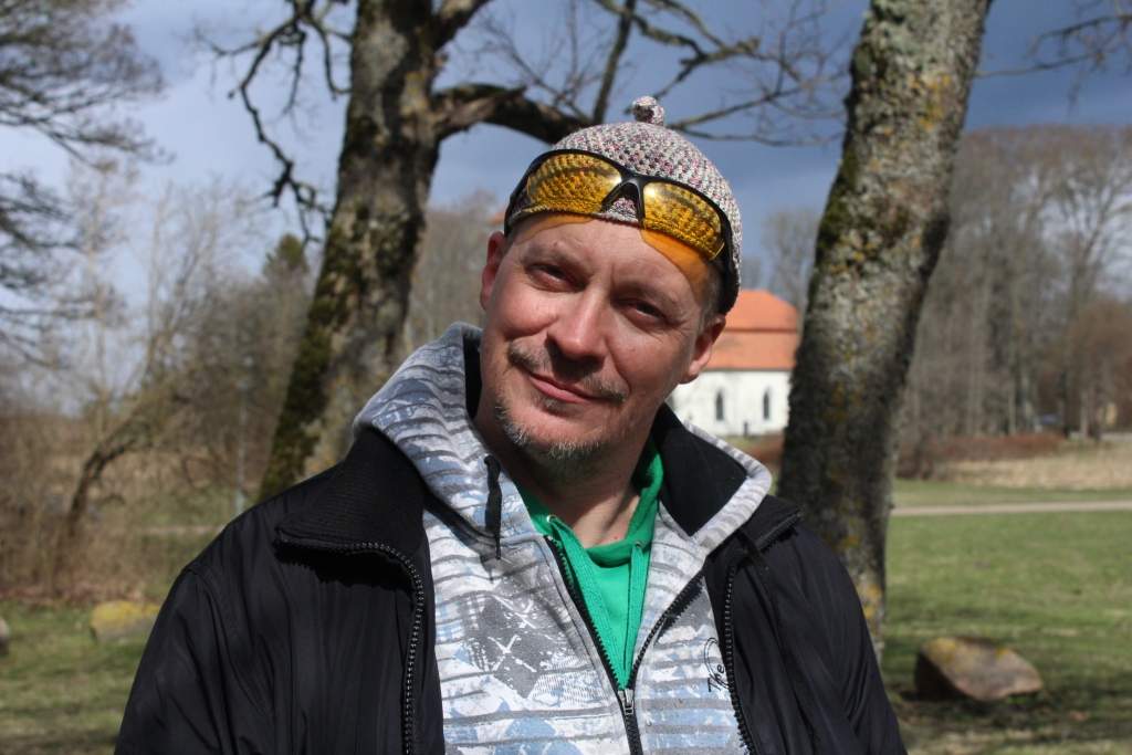 Dzejnieks Andris Akmentiņš viesosies Liepājā un stāstīs par radošo brīvību