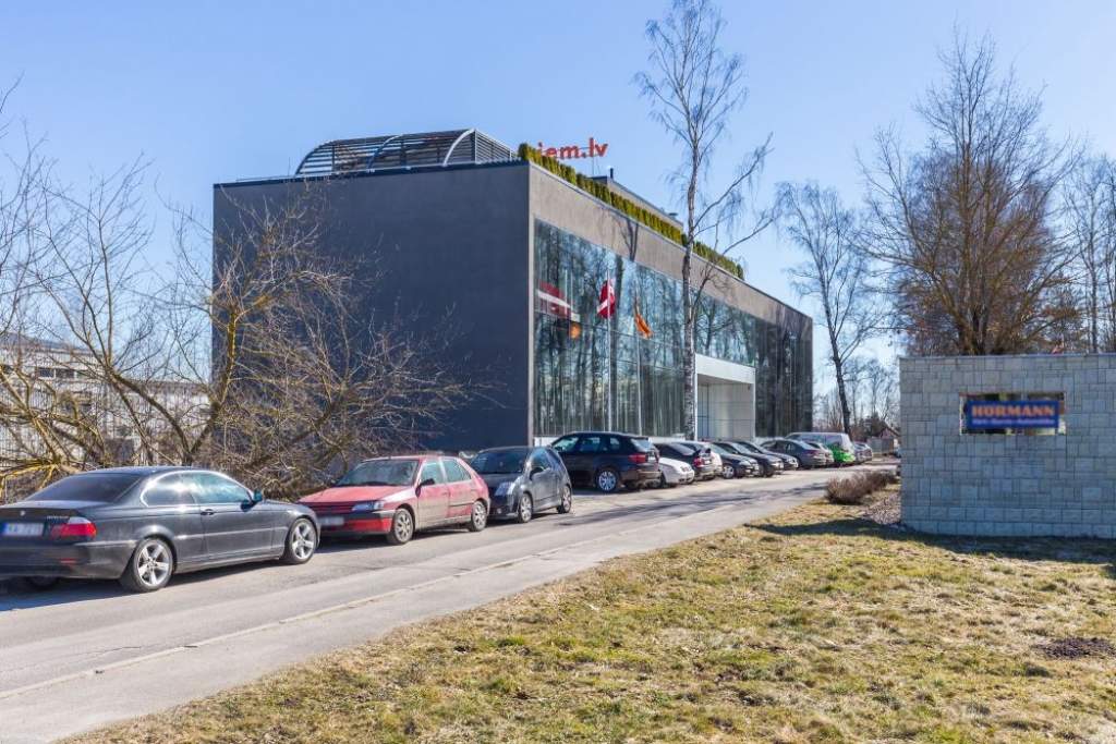 Tiek izīrēta pašreizējā Draugiem Group biroju ēka; zināma nomas maksa
