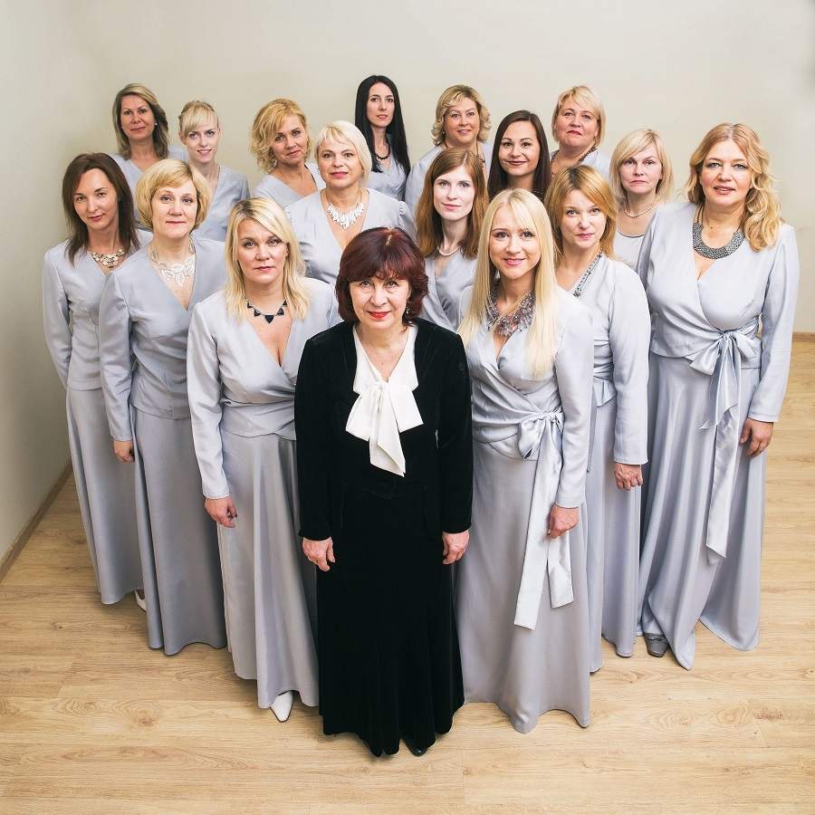 Sieviešu koris ''Aija'' aicina uz svētku koncertu ''Vētras klusumā''