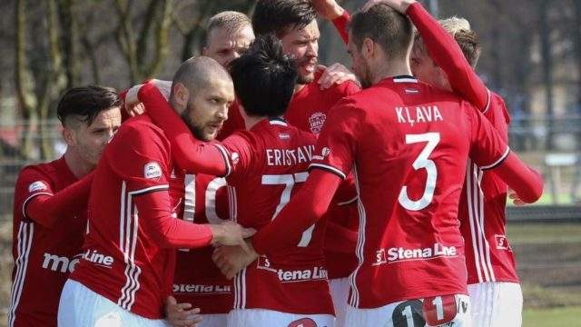 "Liepājas" futbola komanda, gatavojoties Eirokausiem, piesaista Melnkalnes aizsargu Tomkoviču