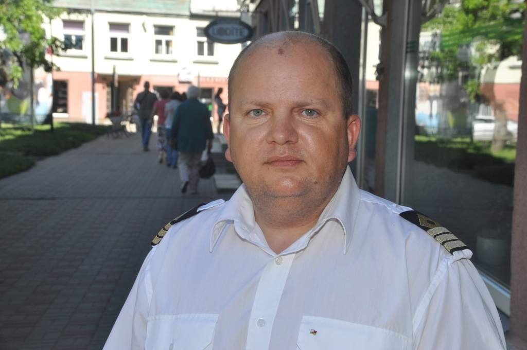 Par loča darbu no loča mutes