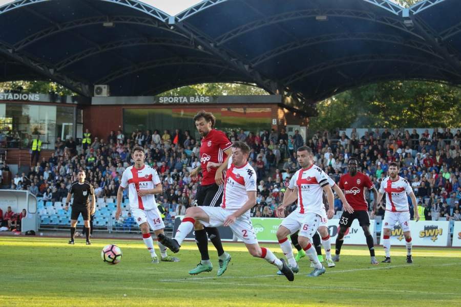 FOTO: Karašausks kompensācijas laika beigās ieved "Liepāju" UEFA Eiropas līgas kvalifikācijas otrajā kārtā