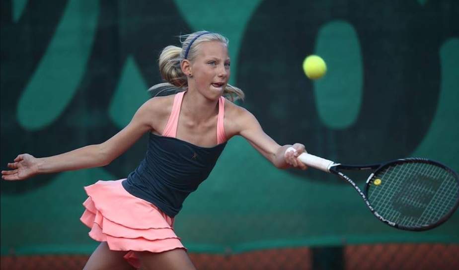 Liepājas tenisisti Latvijas Jaunatnes olimpiādē iegūst vairākas medaļas