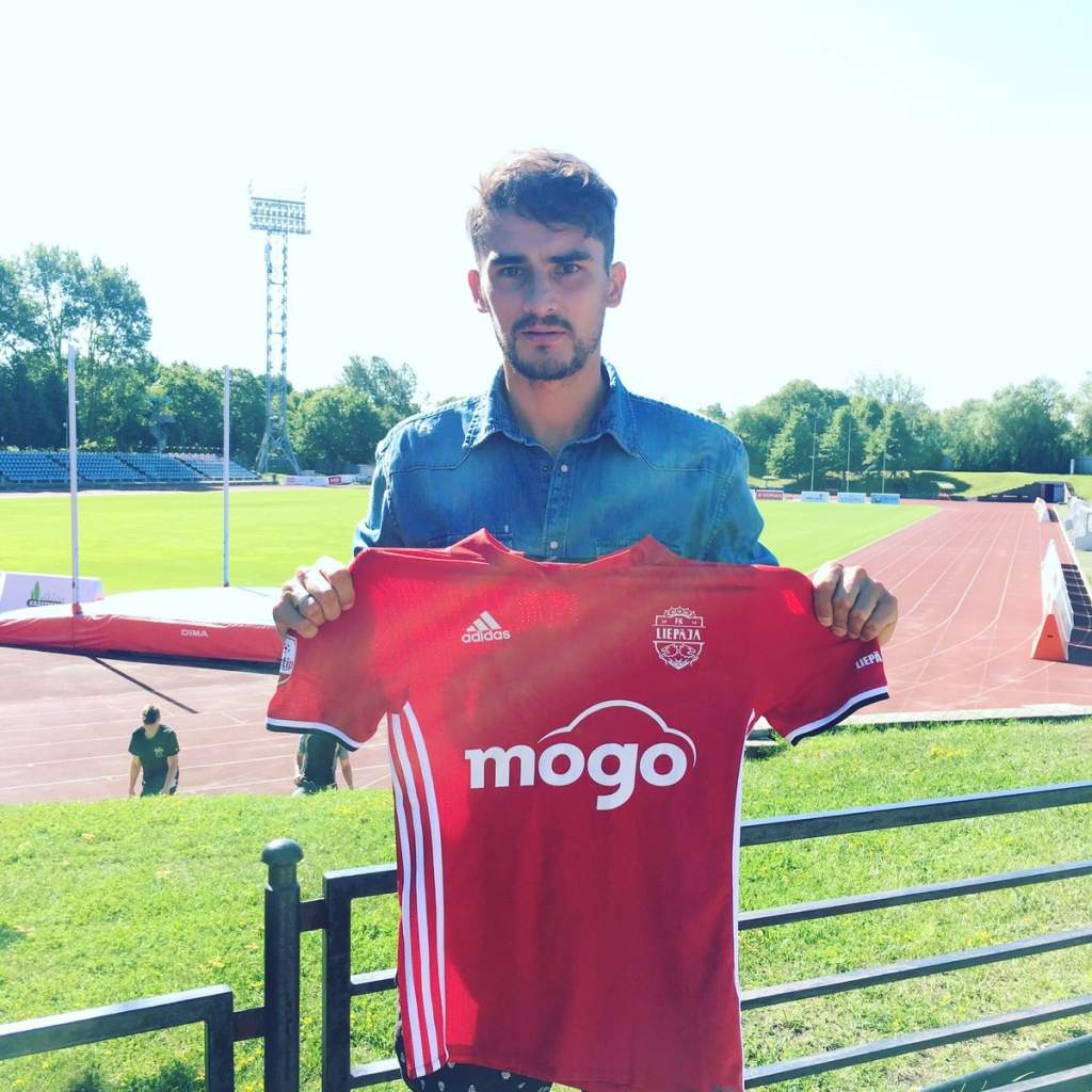 Pieredzējušais Karlsons pievienojies "Liepāja"/"Mogo" komandai