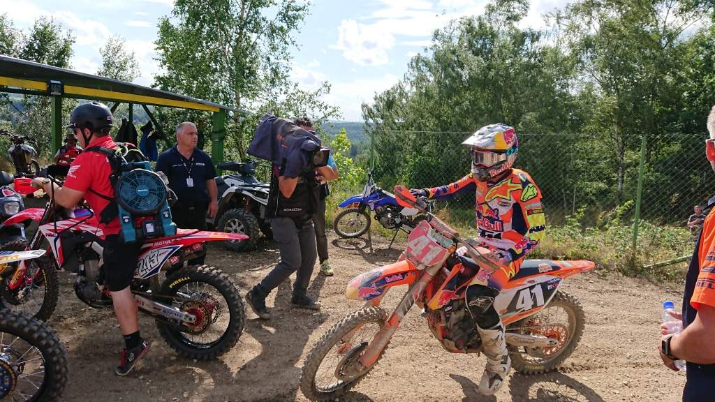 Jonass ar uzvaru otrajā braucienā sesto reizi šosezon triumfē pasaules čempionāta posmā