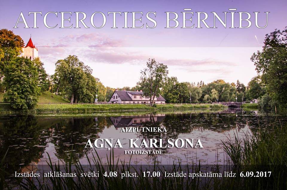 Agņa Karlsona fotogrāfiju izstādes “Atceroties bērnību” atklāšana