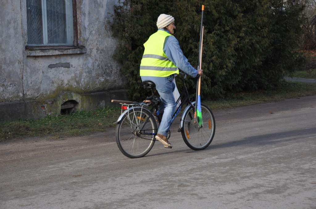 Pabeigts gājēju un velosipēdistu ceļš uz Aizputi