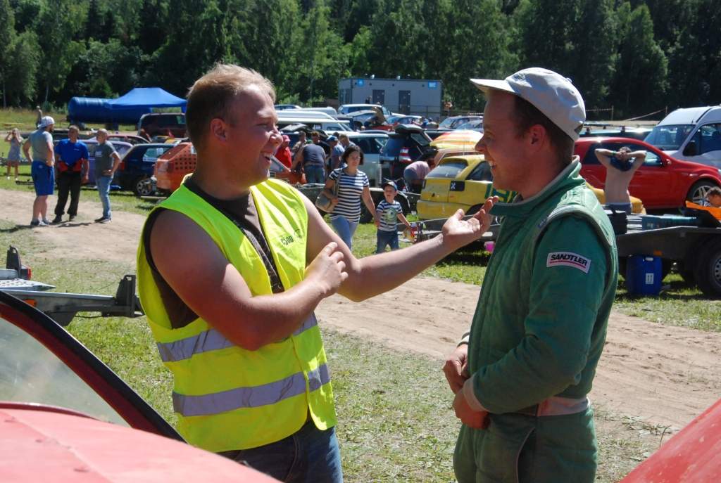 Vecpils folkreisā brauks astoņi vietējie ar Sandi Džeriņu priekšgalā