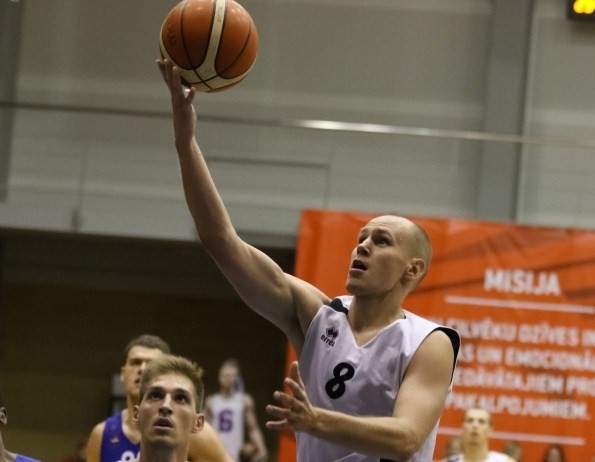 "Betsafe"/"Liepāja" gūst trīs punktus ceturtdaļā un pārbaudes spēlē smagi zaudē Krievijas otrās līgas komandai