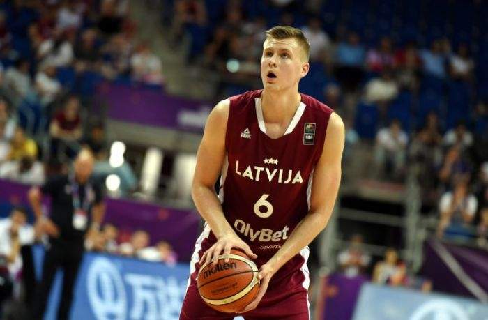 Porziņģis kļuvis par Eiropas čempionāta trešo labāko punktu guvēju un labāko bloķētāju, bet Latvija par turnīra rezultatīvāko komandu