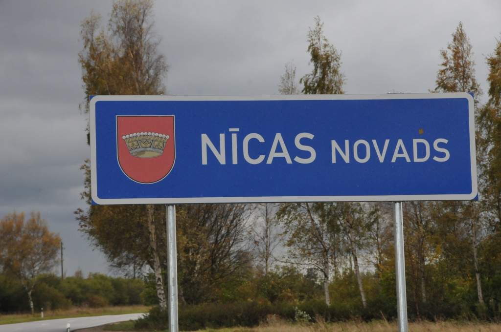 Nīcas novada uzņēmums "Tonus Elast" lūdz izslēgt tā īpašumu no ciema teritorijas