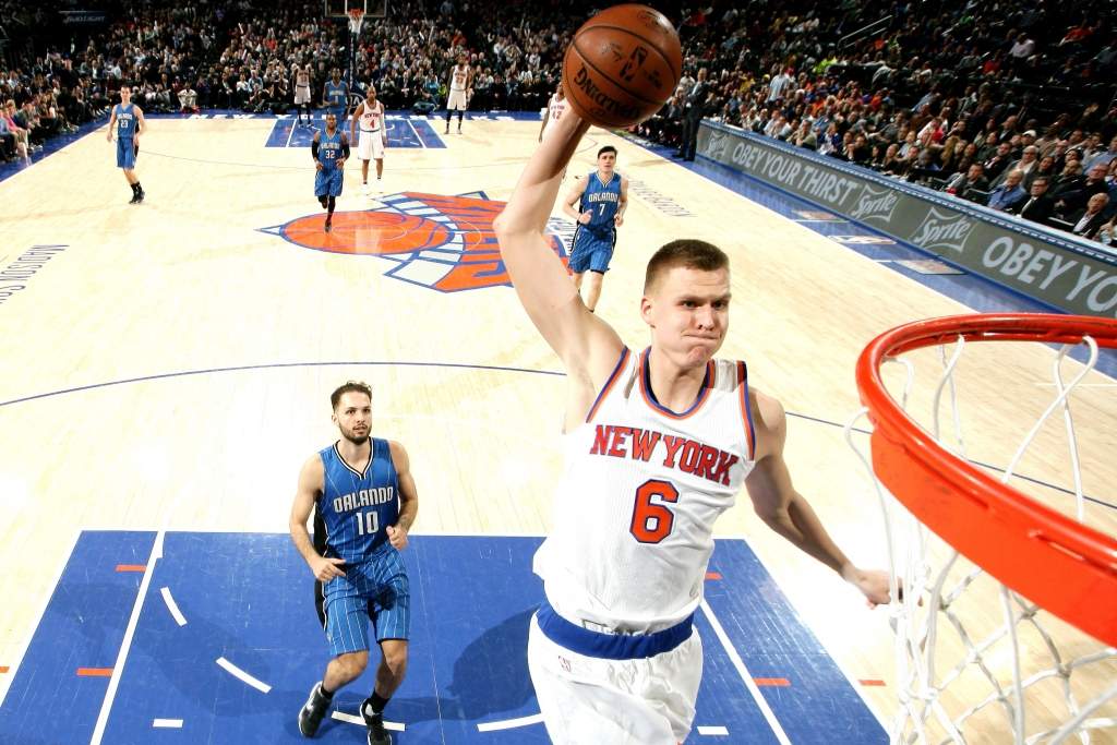 Porziņģis pēc Entonija aizmainīšanas pauž apņēmību uzņemties "Knicks" līdera lomu