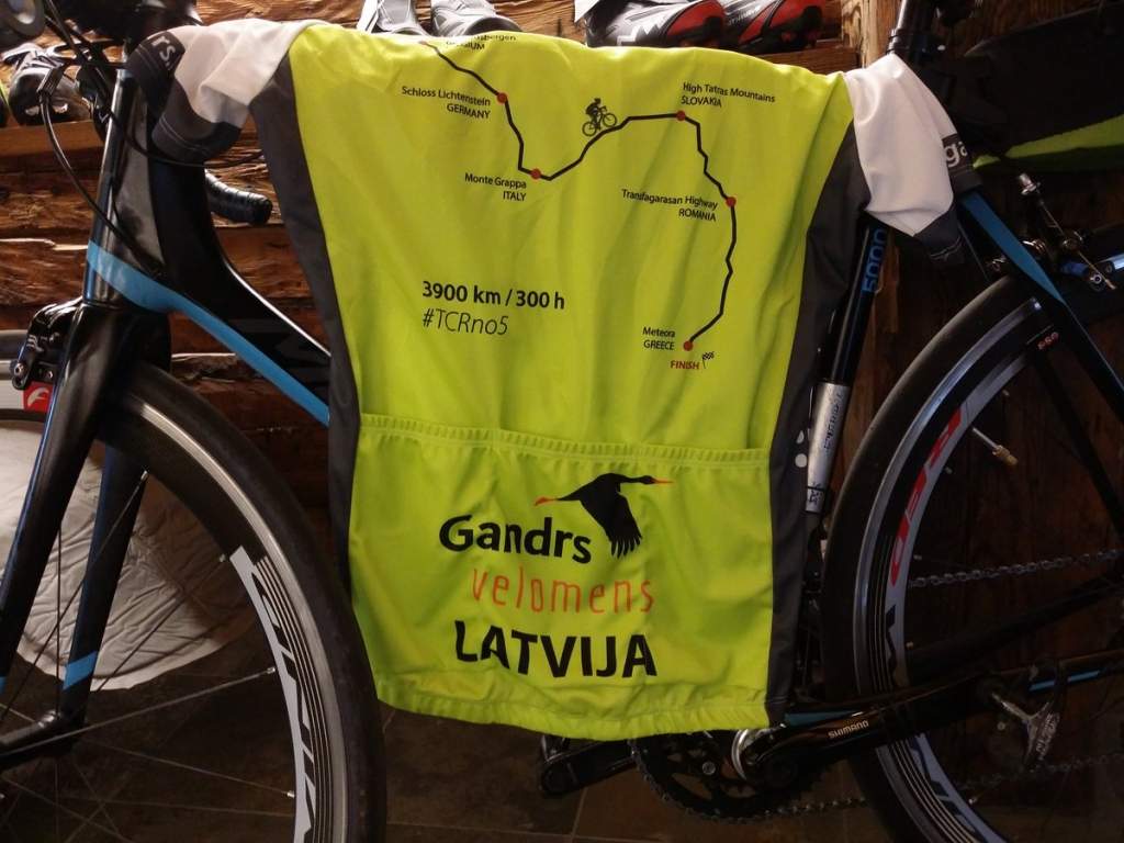 Krišjānis Jansons-Ratiniks stāstīs par piedalīšanos garākajās riteņbraukšanas sacensībās Eiropā