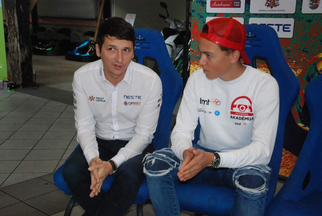 FOTO: Liepājā uzzinās čempiontitulu ieguvējus