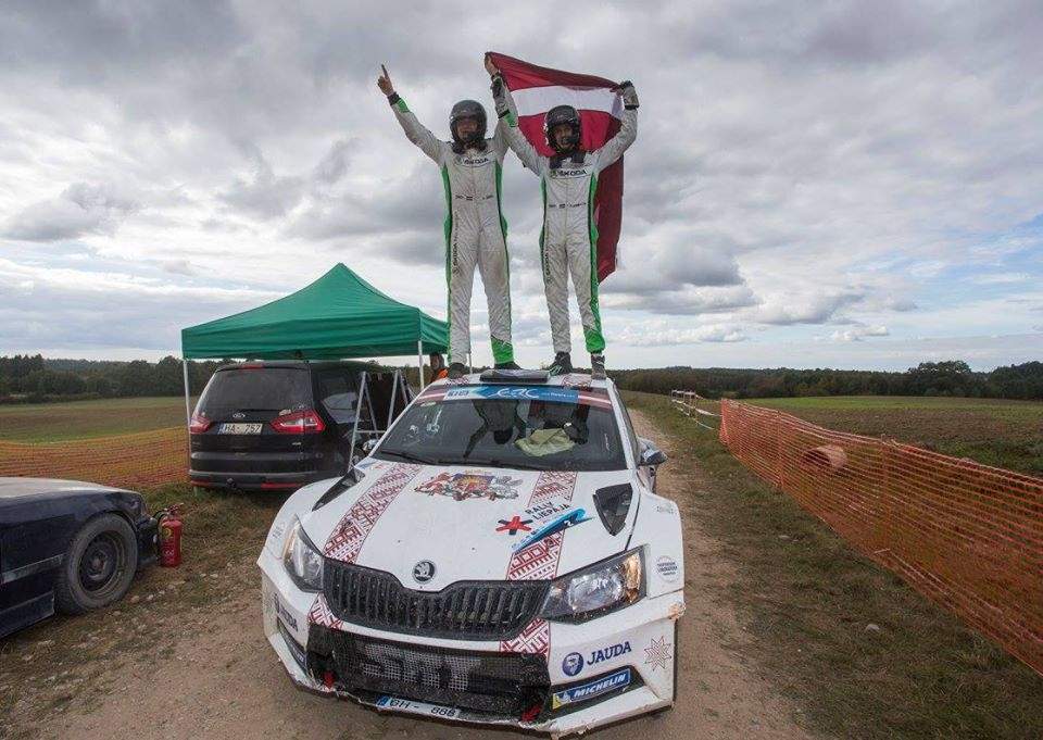 Ralfa Sirmača ekipāža atsauc dalību no "Rally Liepāja"