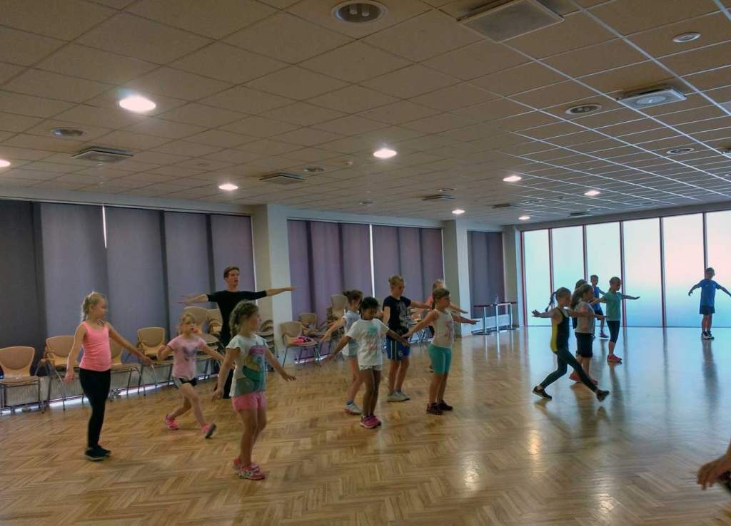 Liepājas bērnus aicina uz sporta nodarbībām - ''Atrodi savu sporta veidu''