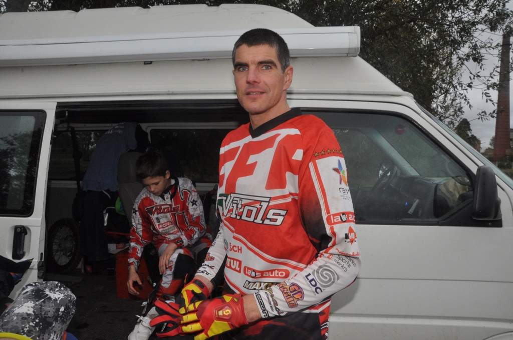 Mīlestību pret motokrosu nezaudē