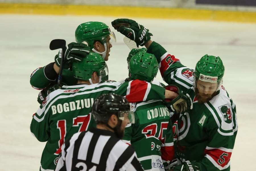 "Liepāja"/"Optibet" viesos uzvar OHL līderu spēlē