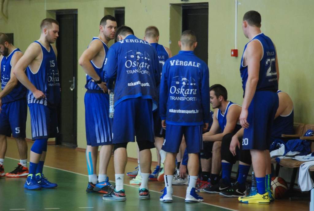 "LPPP/Nīca" un "Pāvilostas novads" savā laukumā uzņems "Kandavu"