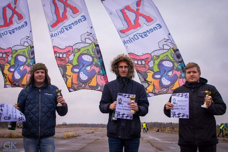 Autosportisti iesildās ziemai