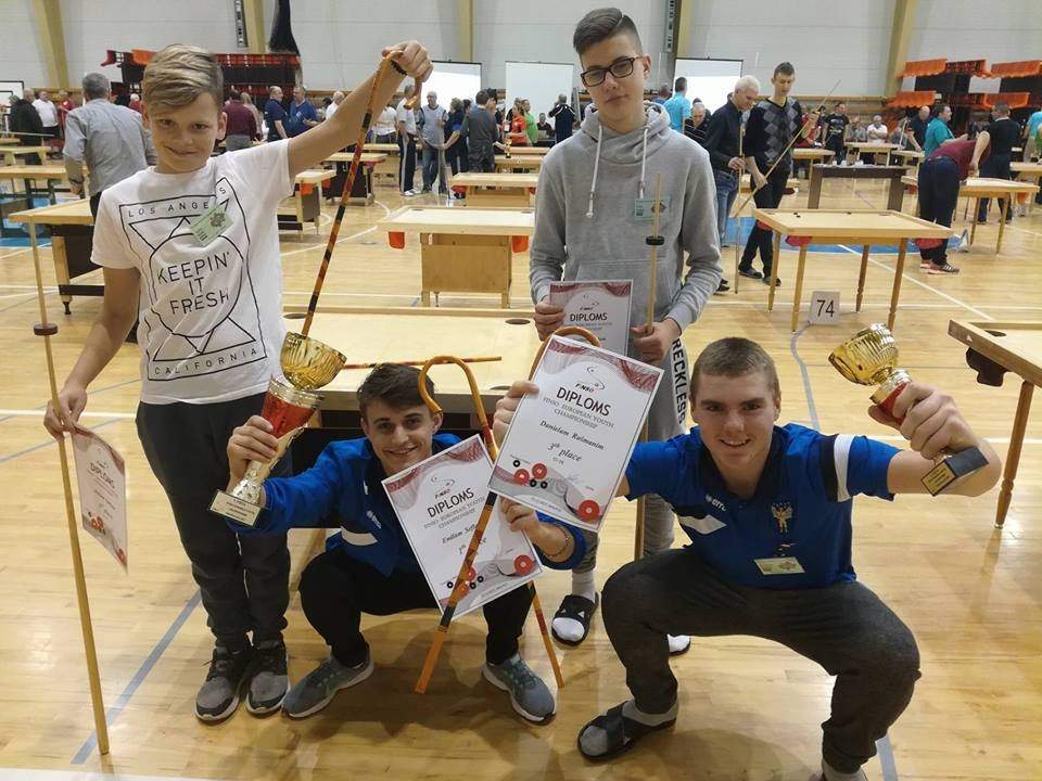 Emīls Šeflers kļūst par Eiropas čempionu novusā jauniešiem 