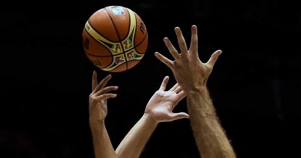"Kazdanga" un "Apriķi" uzvar Aizputes novada basketbola čempionāta spēlēs