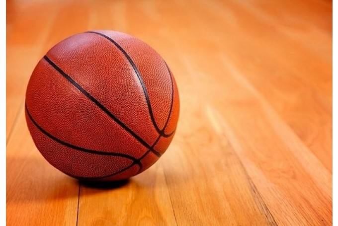 "Apriķi" un "Pāvilosta" tiek pie uzvaras Aizputes novada basketbola čempionāta spēlēs