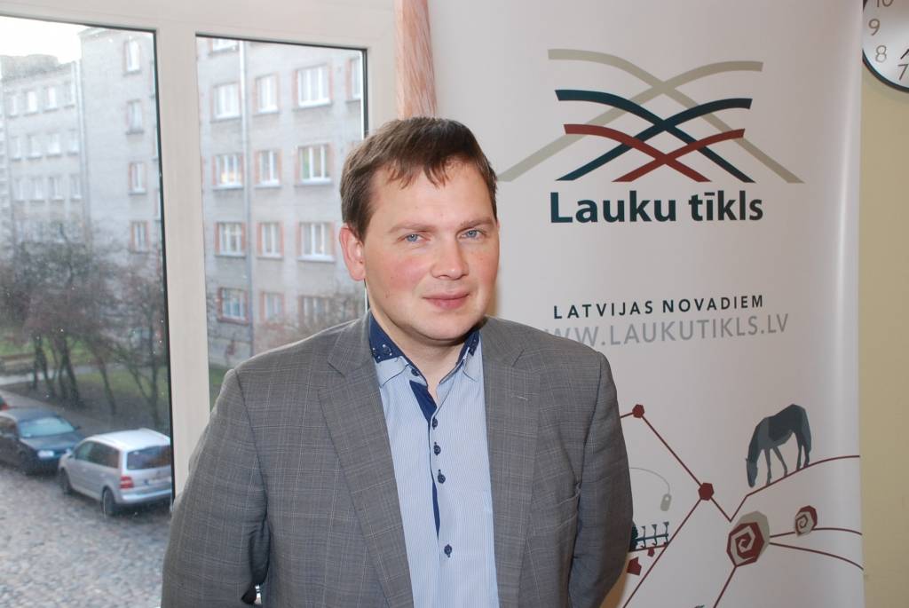Palīdz tiem, kuri vēlas darīt