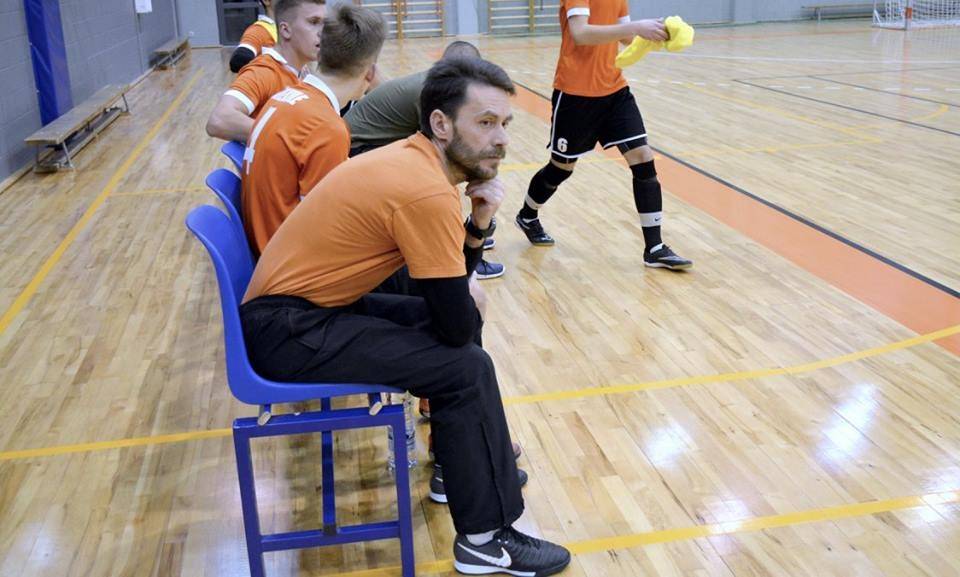 FOTO: "Bandavas/Priekules" futbolisti 2017. gadu noslēdz ar uzvaru