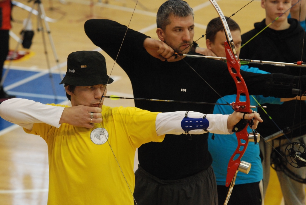 Divas dienas Grobiņas Sporta centrā saimniekos loka šāvēji