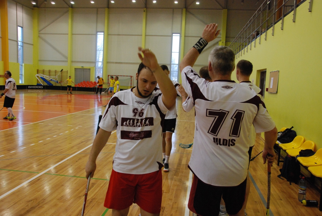 FOTO: Lejaskurzemes novadu čempionāta otrajā posmā anulē "Lutriņu bandīta" rezultātus