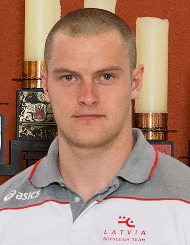 Ķibermaņa stūmējs Miknis: Nebraucām šeit pēc devītās vietas