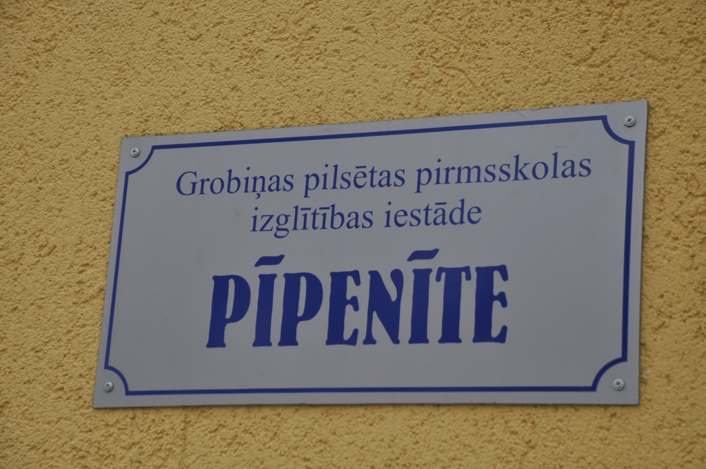 Izglītības ministrija diskutē ar pašvaldībām par skolu slēgšanu un saglabāšanu