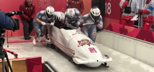 Oskars Ķibermanis ar Helviju Lūsi un Matīsu Mikni sastāvā Olimpiskajās spēlēs ierindojas desmitajā vietā