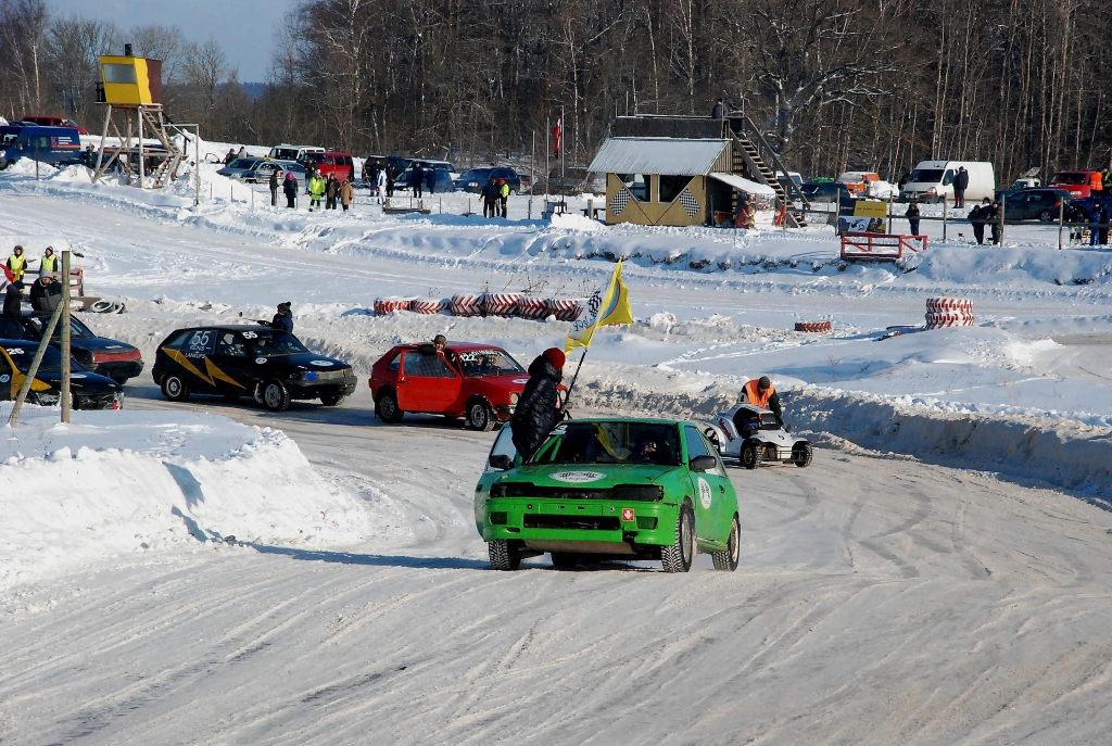 FOTO: Andis Dreimanis Vecpilī izrauj Ziemas kausā otro vietu; Aivars Galbāliņš palielina pārsvaru