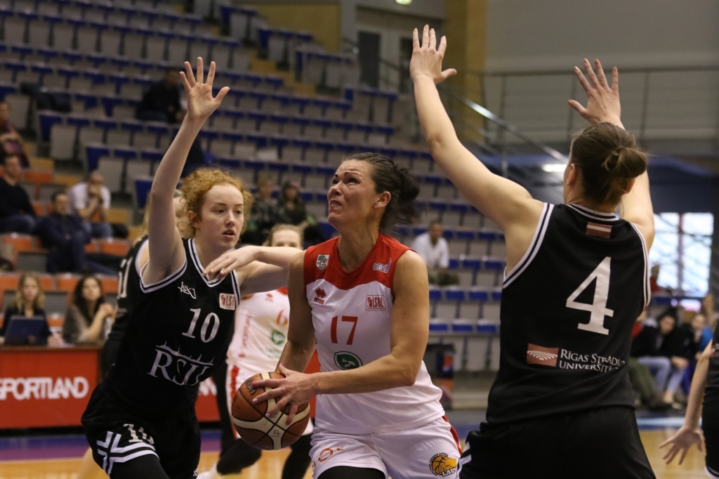 "Liepājas Papīrs"/LSSS vienība pievienojas "TTT Rīga" basketbolistēm LSBL finālā