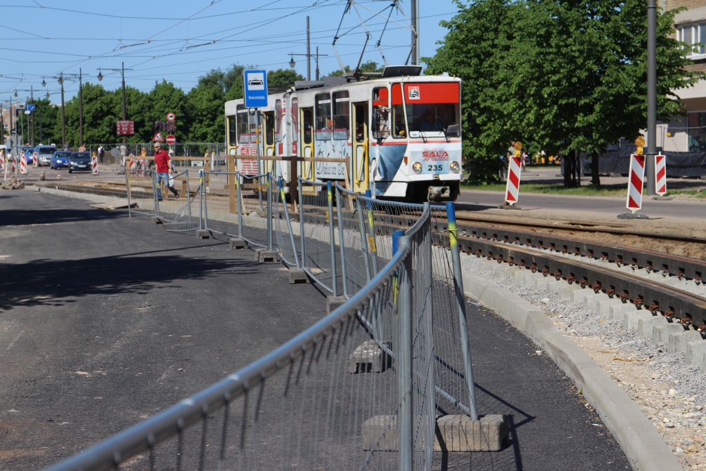 Notiks pārmiju pārslēgšanas darbi; gaidāmas izmaiņas tramvaju kustībā