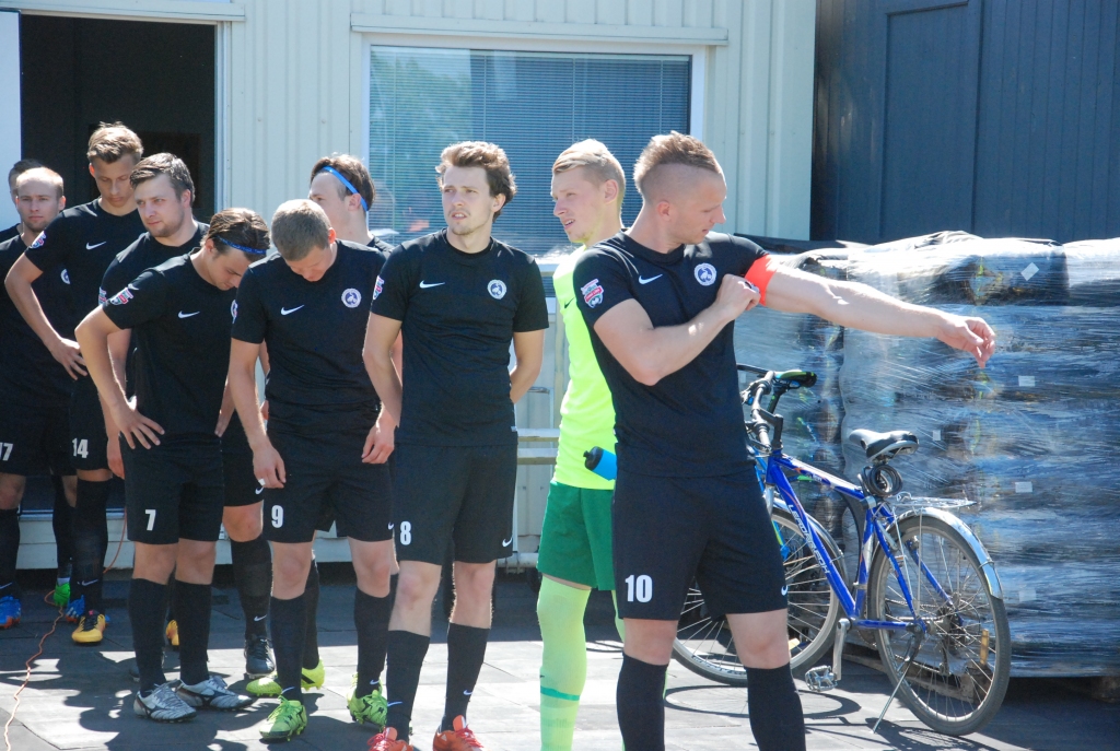 "Grobiņas SC" neizmanto iespējas un cīnās neizšķirti ar Balvu sporta centru