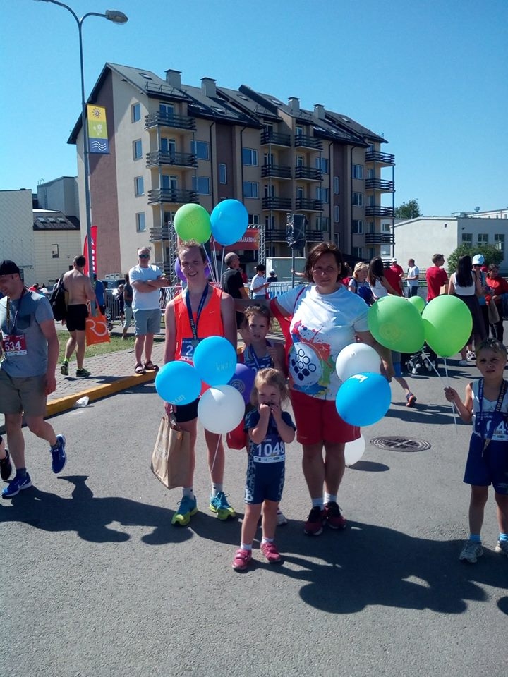 FOTO: Bogdanovu ģimenei sportiska nedēļas nogale