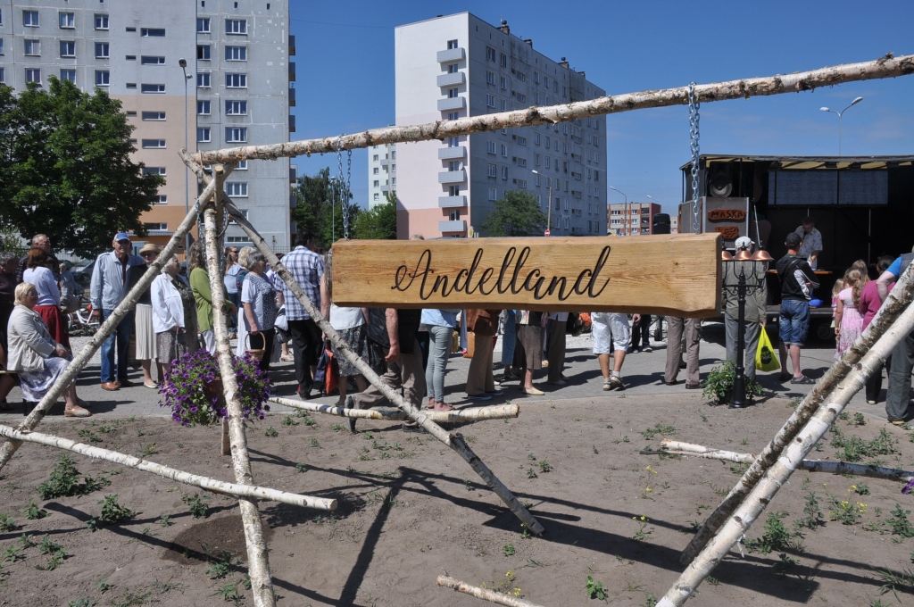 Vārtus ver “Andellande”