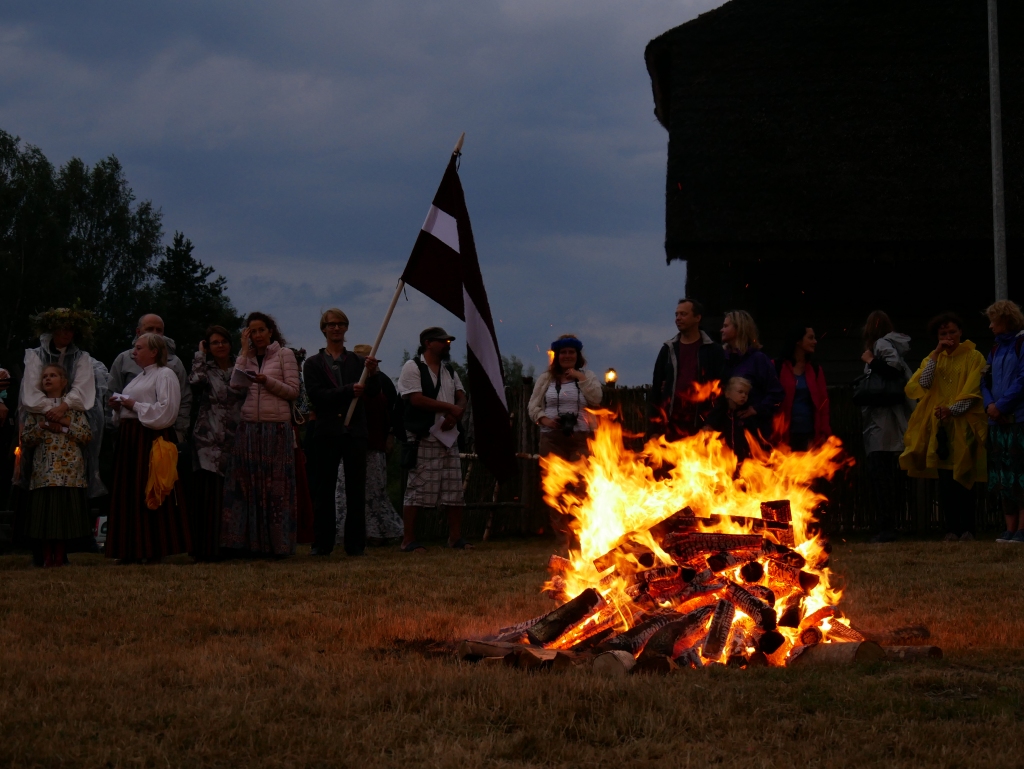 Noslēgusies akcija ''Izgaismo Latviju'